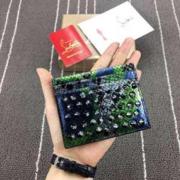 2026秋冬重宝するアイテム クリスチャンルブタン Christian Louboutinカードケース　シンプル.473.
