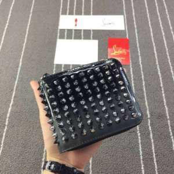 入手困難2026秋冬 クリスチャンルブタンChristian Louboutin ミニ財布.473.