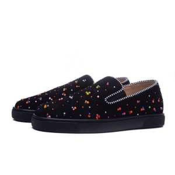 ポップ 2025秋冬 クリスチャンルブタンChristian Louboutin フラットシューズ