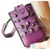 大活躍　MCM エムシーエム コピー　機能性を重視するiPhone5/5S 専用携帯ケース..71.