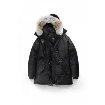 お洒落に魅せるモデル カナダグースコピーCANADA GOOSE  人気販売ダウンジャケット
