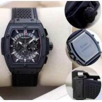 超レア HUBLOT ウブロ　高い機能性に溢れる腕時計. .178.