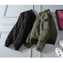 上質 大人気！2026-17新作 MONCLER モンクレール 保温効果は抜群 ダウンジャケット