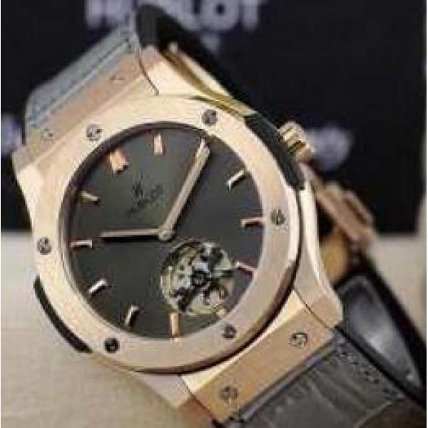 耐久性と高品質のHUBLOT ウブロ　個性的な自動巻き腕時計..178.