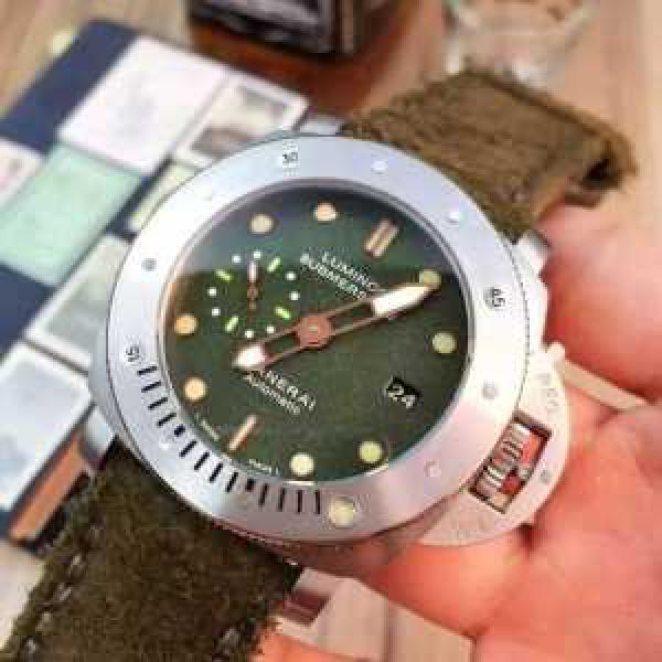 欧米韓流/雑誌   オフィチーネ パネライOFFICINE PANERAI 輸入機械式（自動巻き）ムーブメント 男性用腕時計.211.