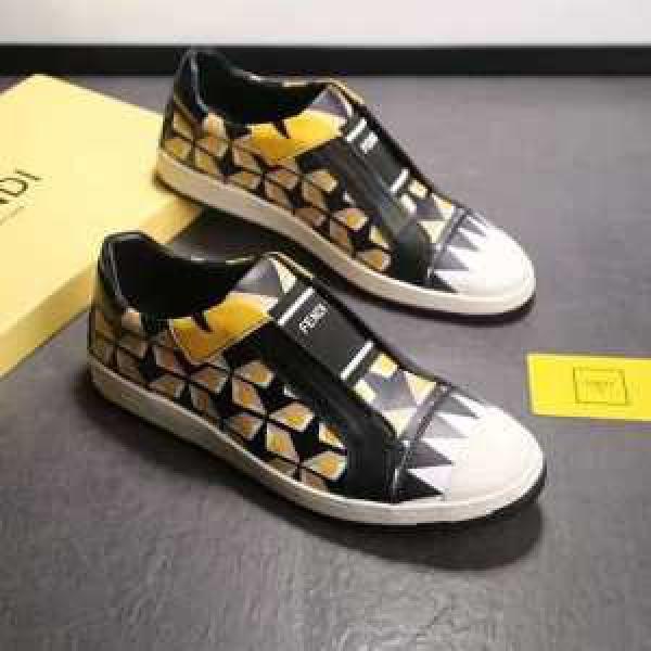 2026秋冬  フェンディFENDI スタイリッシュな印象 スニーカー