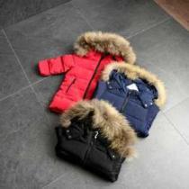 極上の着心地 2026秋冬 モンクレールMONCLER  ダウンジャケット 防風性に優れ
