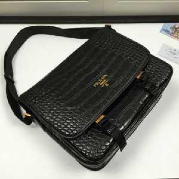 希少価値大！ 2026春夏 プラダ PRADA ショルダーバッグ 斜め掛けバッグ.57.