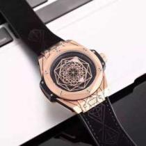 人気を博すウブロ HUBLOT 人気 ランキング 洒落た印象を融合させた腕時計 多色選択可.178.