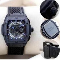 古典的な機能であるHUBLOT ウブロ コピー　重厚感が特徴ある腕時計. .178.