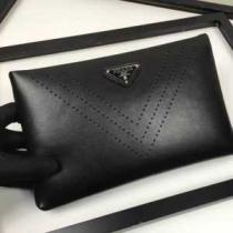 2026春夏 超目玉 プラダ PRADA セカンドバッグ.57.