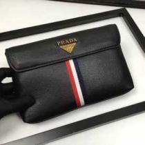 2026春夏 海外セレブ愛用 プラダ PRADA セカンドバッグ.57.