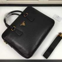 2026春夏 スタイリッシュな印象 プラダ PRADA 手持ち&ショルダー掛け.57.