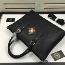 超レア 2026春夏 ヴェルサーチ VERSACE 手持ち&ショルダー掛け.82.