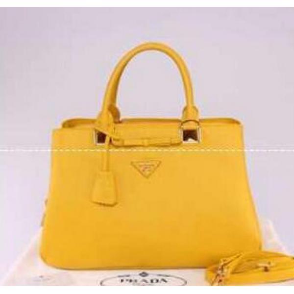プレゼントにPRADA プラダコピー　大人っぽいレディース手持ち&ショルダー掛け..68.
