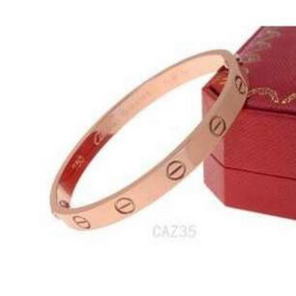 美しく洗練された CARTIER カルティエ  上品さと優雅さ バングル..225.