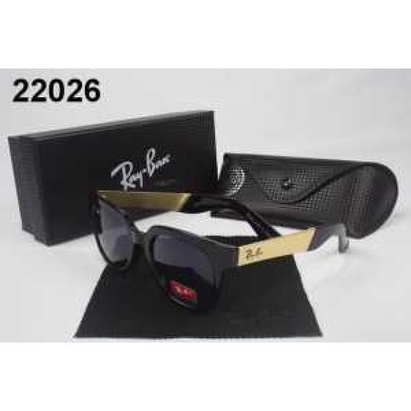 日焼けを防ぐレイバンコピー Rayban 違和感がないサングラス.