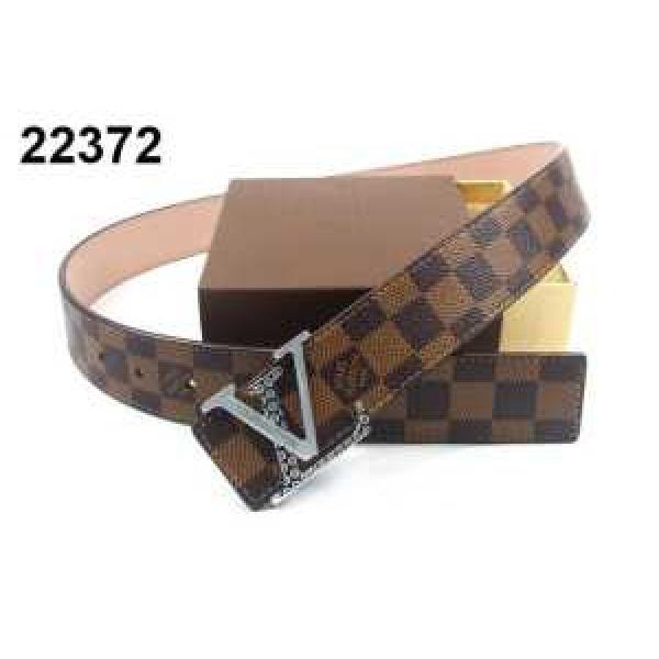 2026春夏 個性的なデザ ルイ ヴィトン LOUIS VUITTON ベルト