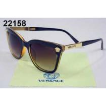 存在感のある 2026春夏 ヴェルサーチ VERSACE サングラス