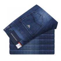 お買い得 アルマーニ ARMANI ゆる過ぎず細過ぎないジーンズ