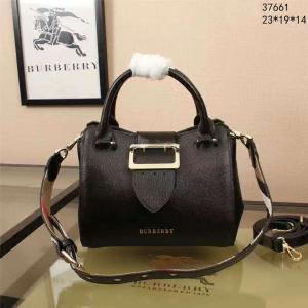 デザイン性の高い2026新作BURBERRY デザイン性の高い 手持ち&ショルダー掛け 多色選択可.48..48.