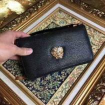 ムダな装飾を排したデザイン 2026春夏 ヴェルサーチ VERSACE 財布.176.