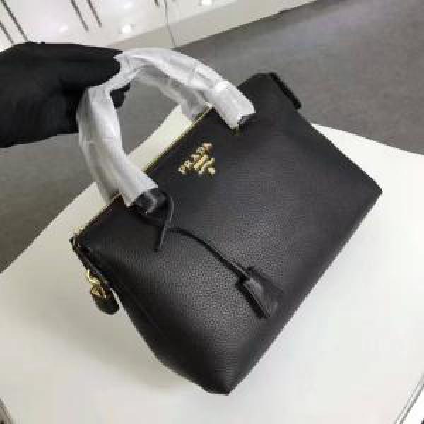 ハンドバッグ 多色選択可 2026新作 PRADA  プラダ 超目玉.68.