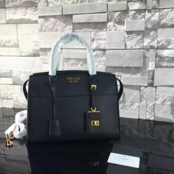 抜群の雰囲気が作れる! PRADA プラダ 17新作 多色選択可 ハンドバッグ.68.