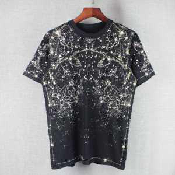 主役になる存在感 ジバンシィ GIVENCHY 2026春夏 半袖Tシャツ 消臭抗菌効果がある
