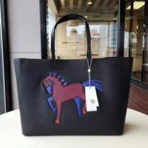 希少価値大！2026 TORY BURCH トリーバーチ .493.