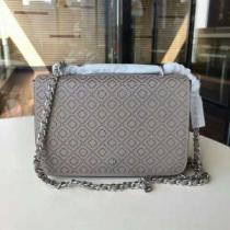 2色選択可  トリーバーチ TORY BURCH 2026 ショルダーバッグ  高級感ある.493.