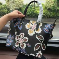 2026 ハンドバッグ トリーバーチ TORY BURCH 肌触りのいい .493.
