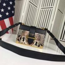 2026 プラダ PRADA 特選新作 ショルダーバッグ 多色選択可 入手困難！.68.