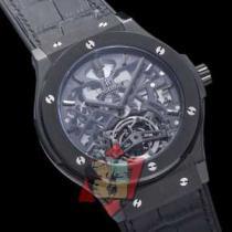ランキング商品 2026春夏 HUBLOT 男性用腕時計 3色可選 透かし彫りムーブメント.178.