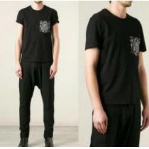 大人気　alexander mcqueen アレキサンダー マックイーン 　大人のおしゃれなラウンドネック半袖Tシャツ.
