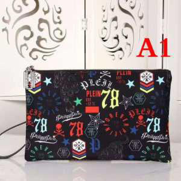 3色可選ポーチ有名人の愛用品 2026-2026年モデル入荷 フィリッププレイン PHILIPP PLEIN.486.