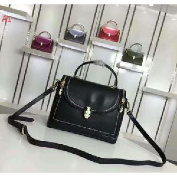 2026最新入荷ブルガリ BVLGARI ショルダーバッグ 多色選択可.472.
