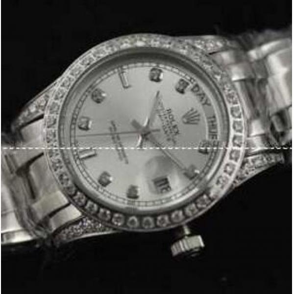正統派の印象ロレックスROLEX　 レディデイトジャスト26mm  　ダイヤ腕時計28987904.196.