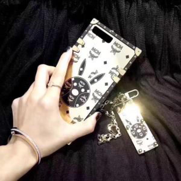 高級ダウンのフィルパワーについて エムシーエム コピー MCMiPhone6/6s 専用携帯ケース 驚きの破格値2026.66.