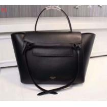 セリーヌ CELINE ムダな装飾を排したデザイン 2026 5色選択可ショルダーバッグ.352.
