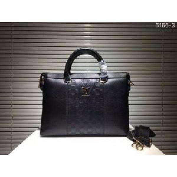強い魅力を感じる一枚 LOUIS VUITTON  超激得2026ルイ ヴィトン手持ち&ショルダー掛け.45.