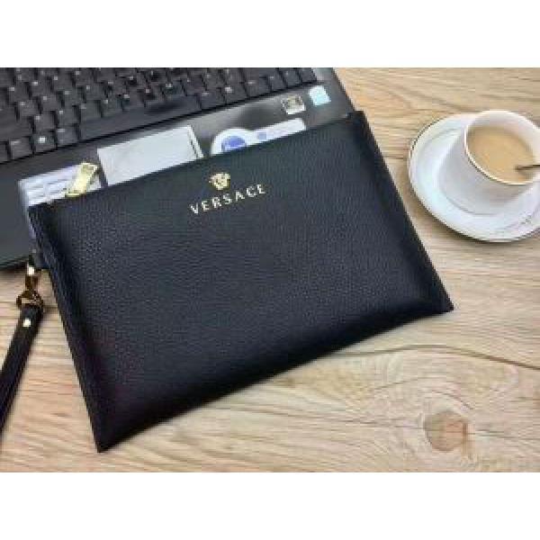 大歓迎な専門店ポーチ VERSACE 爆買い2026 ヴェルサーチ.82.