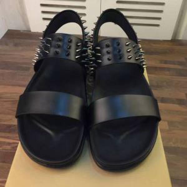 Christian Louboutin フラットシューズ SALE開催  2026 クリスチャンルブタン
