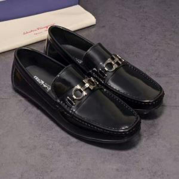 大人っぼい フェラガモ FERRAGAMO 2026春夏 すべり防止 ビジネスシューズ