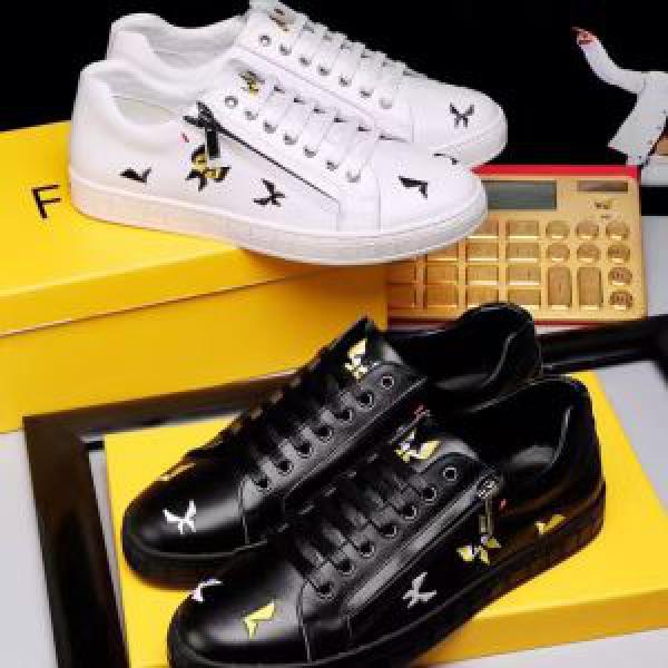 大人気☆NEW!! 足馴染みのいい 2色可選 フェンディ FENDI 2026春夏