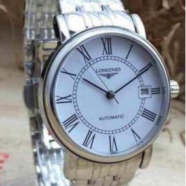 都会的でロンジン LONGINESL4.821.2.11.7　 シルバー メンズ スタイリッシュな腕時計.409.