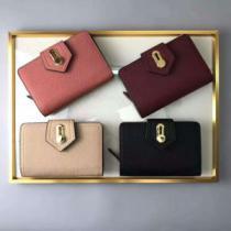 2026最新入荷定番人気4色可選 有名人の愛用品二つ折り財布バーバリー BURBERRY.99.
