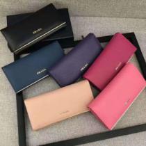 超激得品質保証多色可選 HOT新作登場 プラダ PRADA2026春夏 長財布.105.