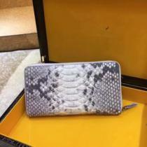 毎日大活躍  エルメス2026春夏 財布 存在感のある HERMES.160.
