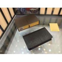 17春夏 長く愛用できる  LOUIS VUITTON上品な輝きを放つ形 財布 ルイ ヴィトン.153.